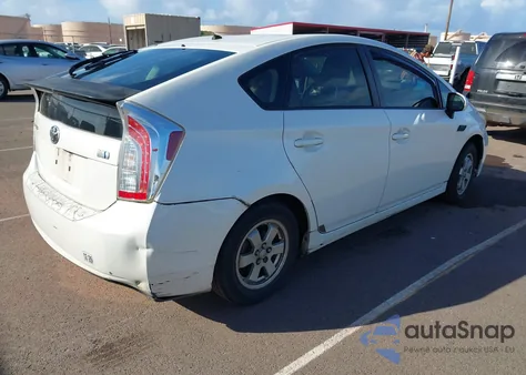 2013 Toyota Prius Five/Four/Three/Three Se/Two z USA, uszkodzony, nr VIN JTDKN3DU2D5578912